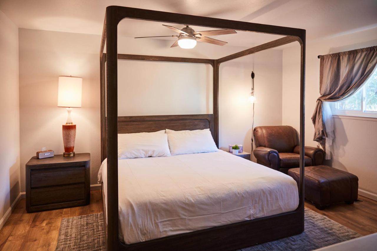 Bed And Barrel At Stonehouse Cellars Bed & Breakfast Clearlake Oaks Luaran gambar